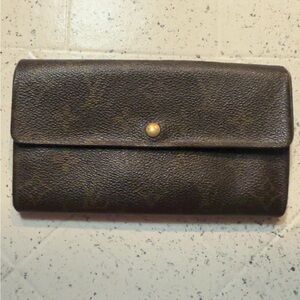 Authentic LOUIS VUITTON LV Vintage Monogram Sarah Wallet Envelope Leather 1992